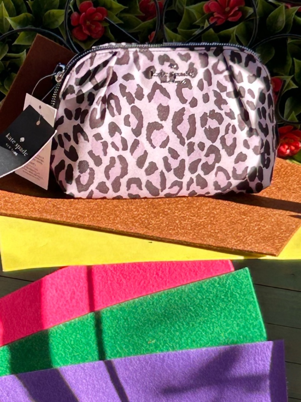 Kate Spade NWT Leopard Print Zipper Pouch Wristlet - Picture 7 of 8
